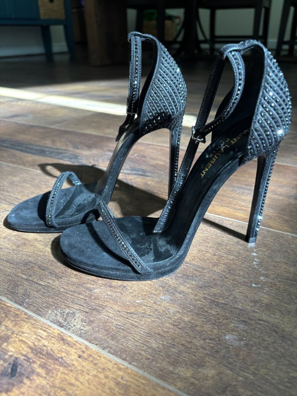 Saint Laurent studded strappy black stiletto - Picture 3 of 11